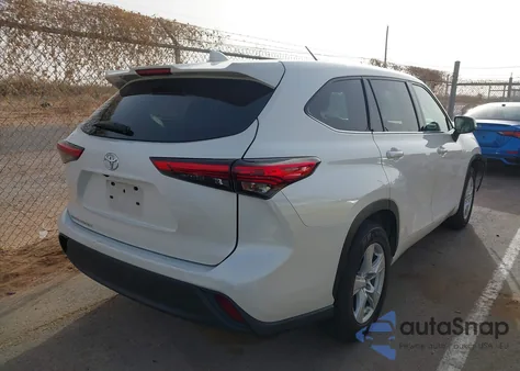 2021 Toyota Highlander L z USA, uszkodzony, nr VIN 5TDCZRAH3MS076276